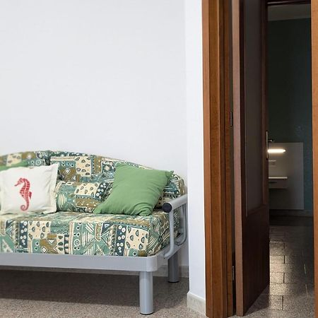 Albatro Mare Apartment มารีนา ดี มันกาแวร์ซา ภายนอก รูปภาพ