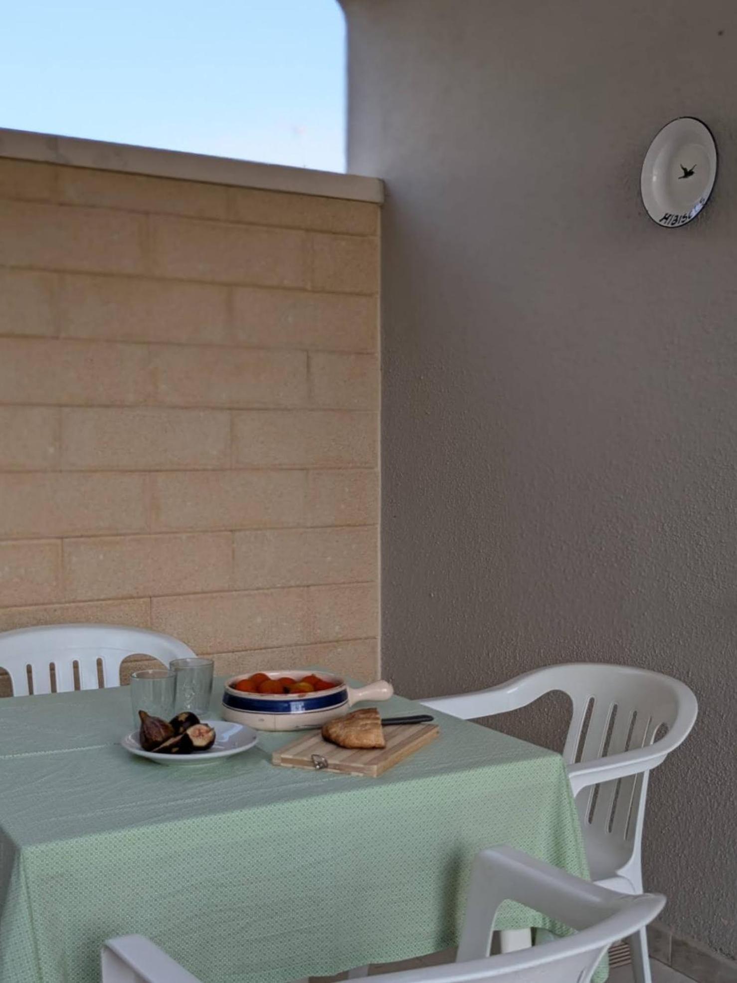 Albatro Mare Apartment มารีนา ดี มันกาแวร์ซา ภายนอก รูปภาพ