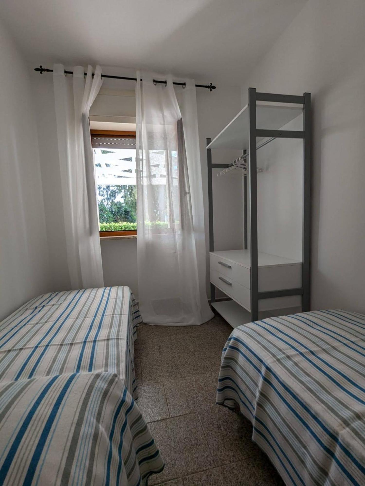 Albatro Mare Apartment มารีนา ดี มันกาแวร์ซา ภายนอก รูปภาพ
