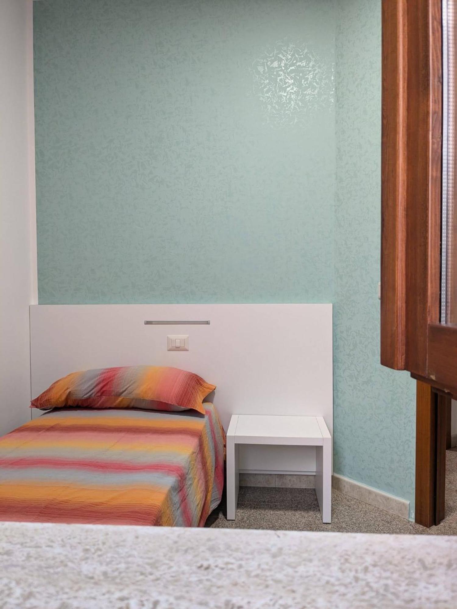 Albatro Mare Apartment มารีนา ดี มันกาแวร์ซา ภายนอก รูปภาพ