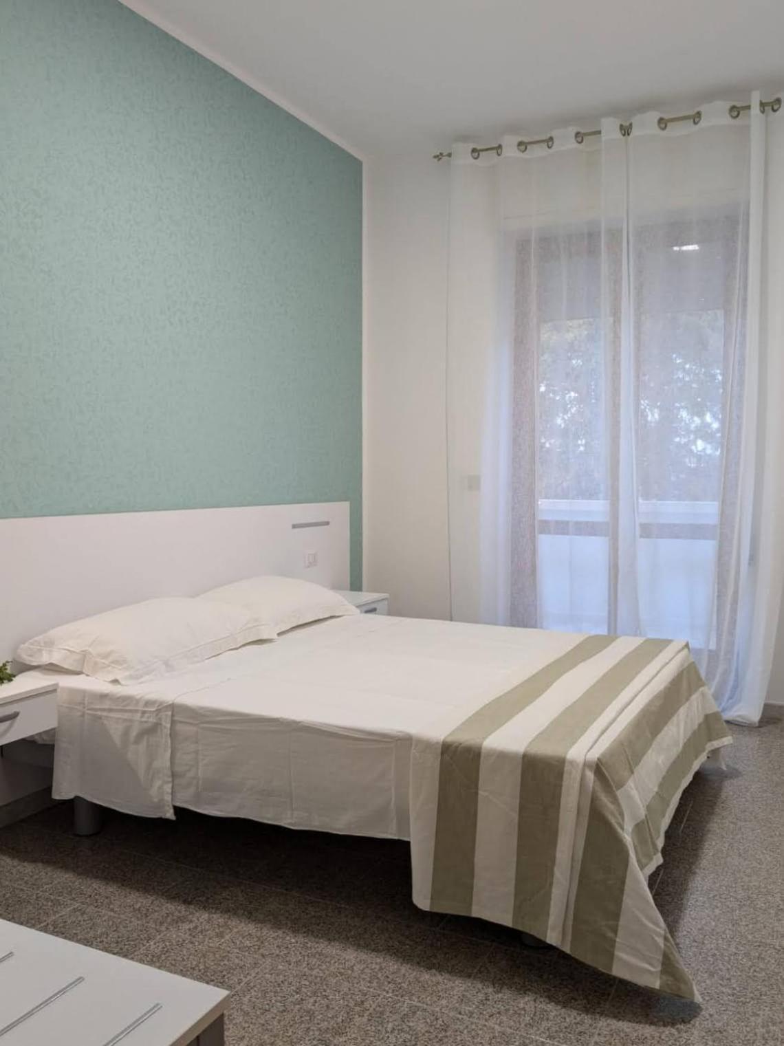 Albatro Mare Apartment มารีนา ดี มันกาแวร์ซา ภายนอก รูปภาพ