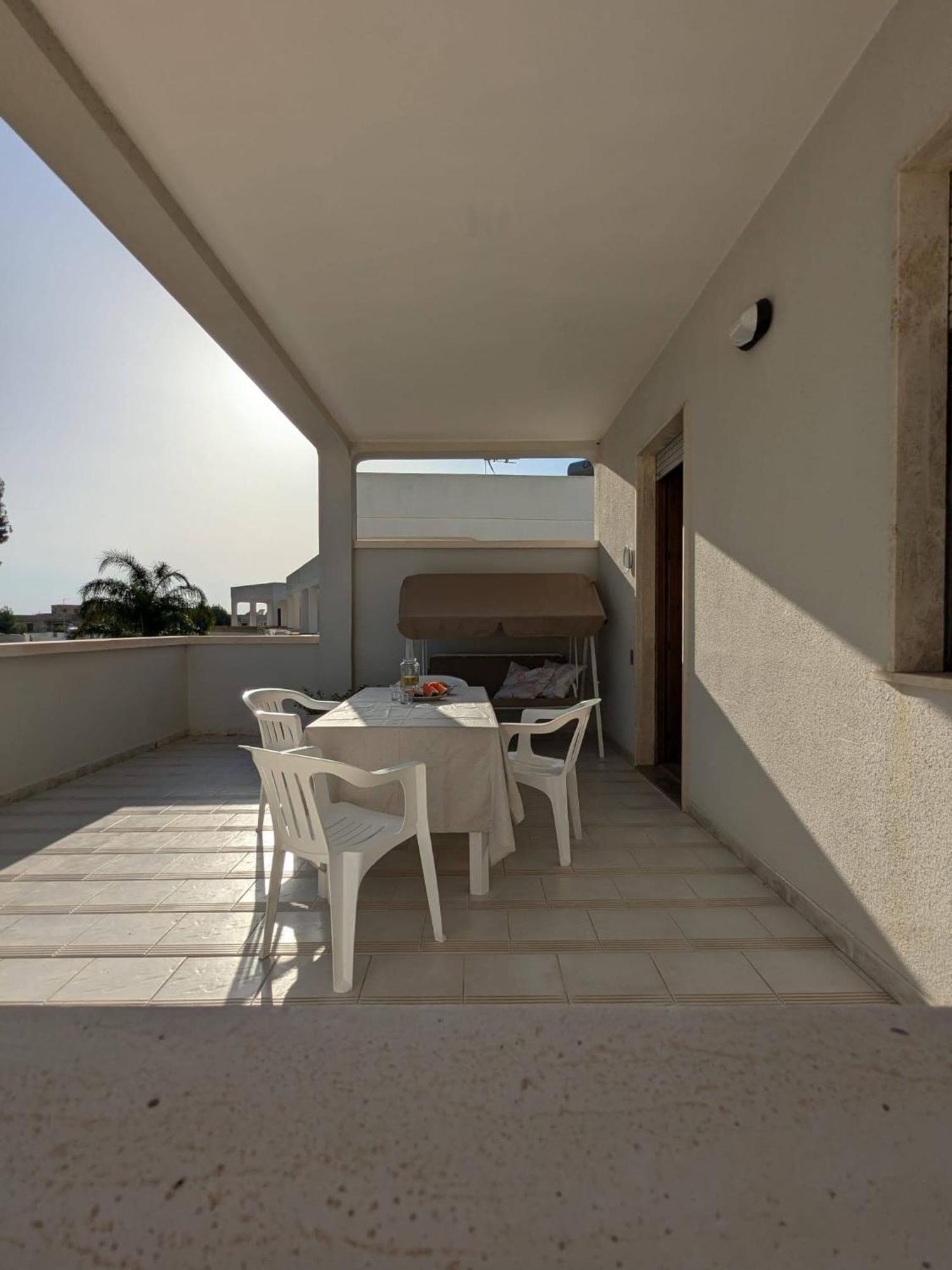 Albatro Mare Apartment มารีนา ดี มันกาแวร์ซา ภายนอก รูปภาพ